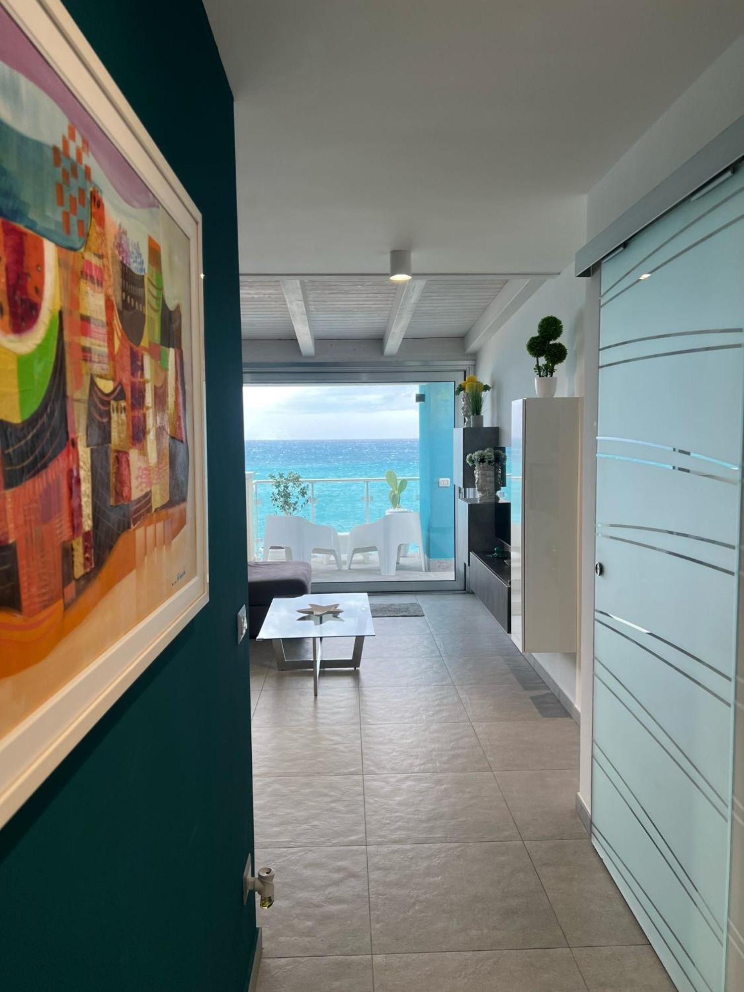 "I Mori Luxory Apartments" - Attico Mansardato Con Incantevole Vista Mare SantʼAgata di Militello Exterior foto